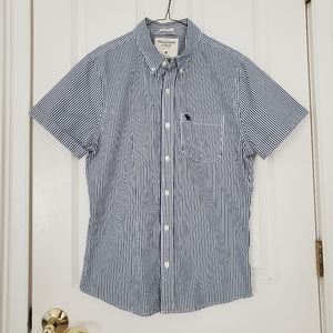 Abercrombie & Fitch Short Sleeve Striped Shirt M